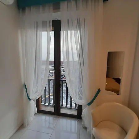 Tiffany & Babylon Luxury Apartmanhotel