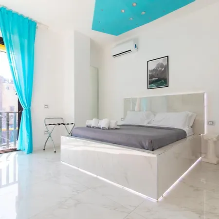 Apartmanhotel Tiffany & Babylon Luxury Nápoly
