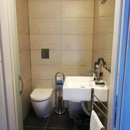 Tiffany & Babylon Luxury Hotel apartamentowy Neapol