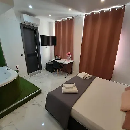 Tiffany & Babylon Luxury Neapol