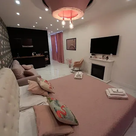 Tiffany & Babylon Luxury Aparthotel