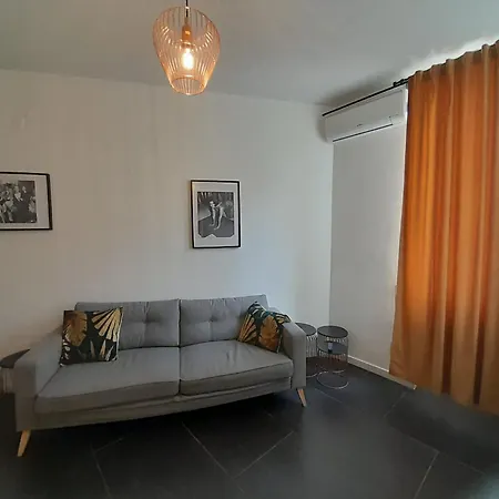Tiffany & Babylon Luxury Aparthotel 5*