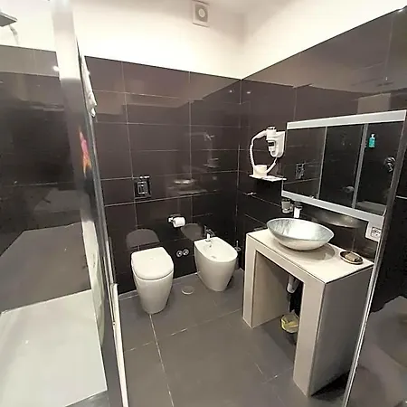 Апарт-отель Tiffany & Babylon Luxury 4*