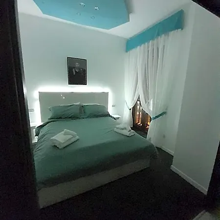Aparthotel Tiffany & Babylon Luxury Naples