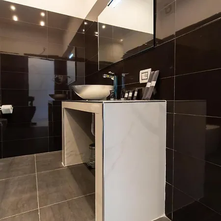 Tiffany & Babylon Luxury Neapol