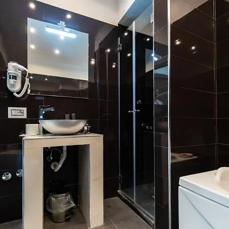 Hotel apartamentowy Tiffany & Babylon Luxury 4*