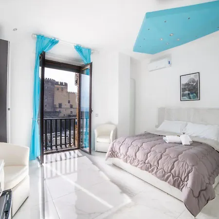 Hotel apartamentowy Tiffany & Babylon Luxury Neapol