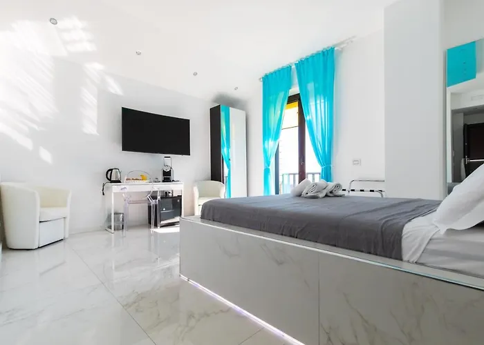 Tiffany & Babylon Luxury Apart-hotel